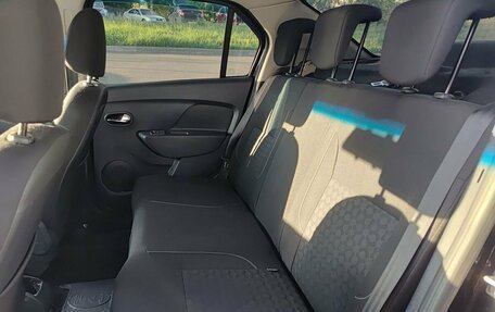 Renault Logan II, 2016 год, 722 000 рублей, 15 фотография