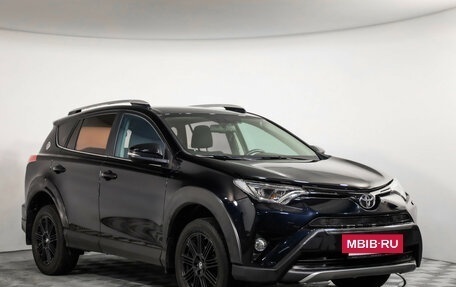 Toyota RAV4, 2018 год, 2 499 000 рублей, 4 фотография