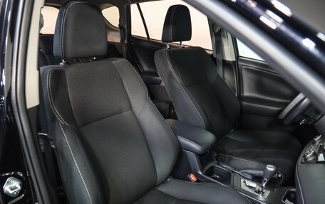 Toyota RAV4, 2018 год, 2 499 000 рублей, 22 фотография