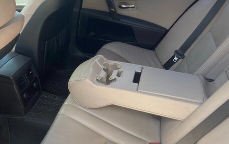 BMW 5 серия, 2005 год, 780 000 рублей, 7 фотография