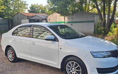 Skoda Rapid I, 2014 год, 1 050 000 рублей, 2 фотография