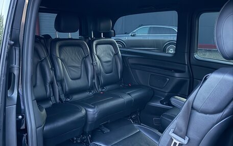 Mercedes-Benz V-Класс, 2018 год, 3 700 000 рублей, 11 фотография