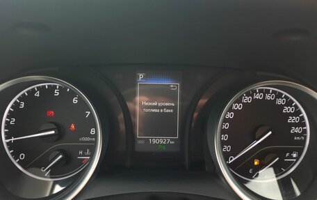 Toyota Camry, 2020 год, 2 390 000 рублей, 9 фотография
