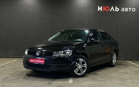 Volkswagen Jetta VI, 2013 год, 950 000 рублей, 1 фотография