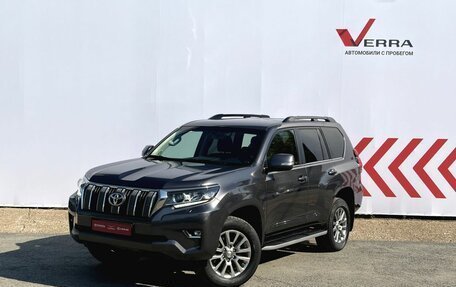 Toyota Land Cruiser Prado 150 рестайлинг 2, 2017 год, 4 140 000 рублей, 1 фотография