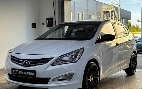 Hyundai Solaris II рестайлинг, 2015 год, 799 000 рублей, 1 фотография