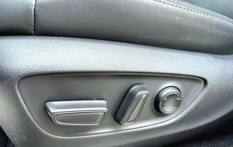 Toyota Land Cruiser, 2022 год, 11 390 000 рублей, 21 фотография