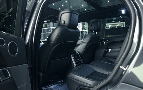 Land Rover Range Rover Sport II, 2019 год, 5 990 000 рублей, 21 фотография