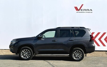 Toyota Land Cruiser Prado 150 рестайлинг 2, 2017 год, 4 140 000 рублей, 2 фотография