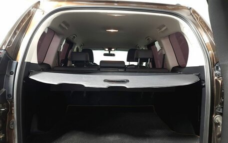 Toyota Land Cruiser Prado 150 рестайлинг 2, 2018 год, 5 210 000 рублей, 9 фотография