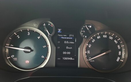 Toyota Land Cruiser Prado 150 рестайлинг 2, 2018 год, 5 210 000 рублей, 10 фотография