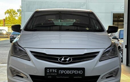 Hyundai Solaris II рестайлинг, 2015 год, 799 000 рублей, 2 фотография