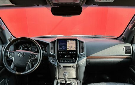 Toyota Land Cruiser 200, 2019 год, 6 950 000 рублей, 13 фотография