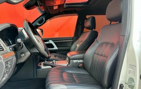 Toyota Land Cruiser 200, 2019 год, 6 950 000 рублей, 14 фотография