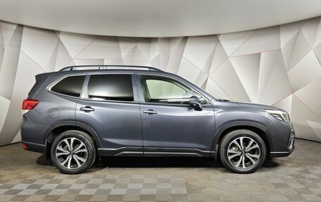 Subaru Forester, 2021 год, 2 095 000 рублей, 6 фотография