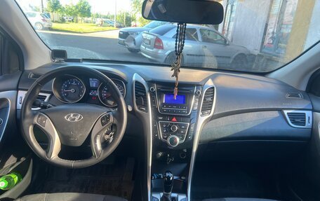 Hyundai i30 II рестайлинг, 2012 год, 850 000 рублей, 12 фотография