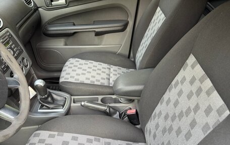 Ford Focus II рестайлинг, 2007 год, 390 000 рублей, 15 фотография