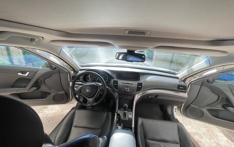 Honda Accord VIII рестайлинг, 2011 год, 1 450 000 рублей, 16 фотография