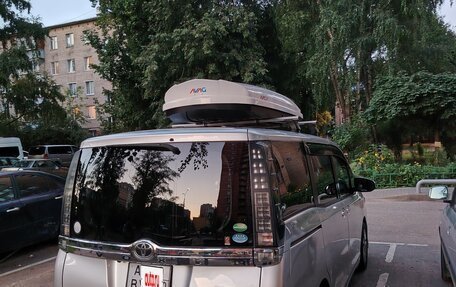 Toyota Voxy III, 2016 год, 1 650 000 рублей, 11 фотография
