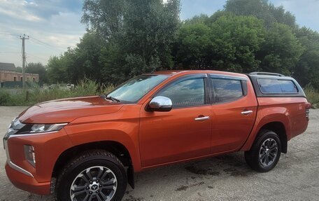 Mitsubishi L200 IV рестайлинг, 2019 год, 3 100 000 рублей, 3 фотография