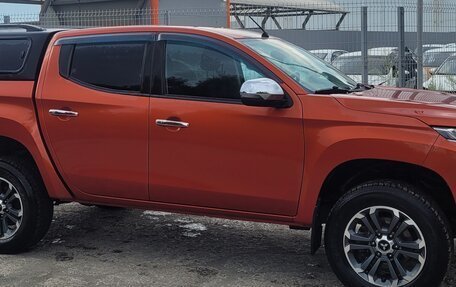 Mitsubishi L200 IV рестайлинг, 2019 год, 3 100 000 рублей, 12 фотография