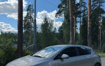 Opel Astra J, 2011 год, 500 000 рублей, 1 фотография