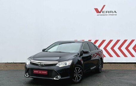 Toyota Camry, 2017 год, 2 290 000 рублей, 1 фотография