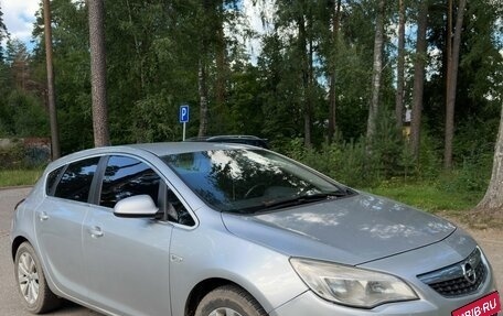 Opel Astra J, 2011 год, 500 000 рублей, 3 фотография