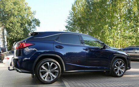 Lexus RX IV рестайлинг, 2017 год, 3 750 000 рублей, 4 фотография