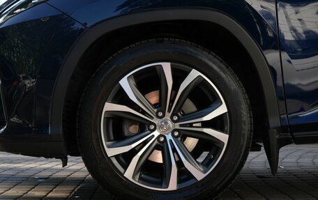 Lexus RX IV рестайлинг, 2017 год, 3 750 000 рублей, 9 фотография