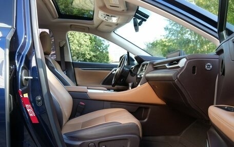 Lexus RX IV рестайлинг, 2017 год, 3 750 000 рублей, 32 фотография