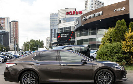 Toyota Camry, 2019 год, 2 498 000 рублей, 4 фотография