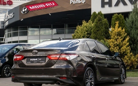 Toyota Camry, 2019 год, 2 498 000 рублей, 5 фотография