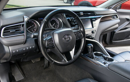 Toyota Camry, 2019 год, 2 498 000 рублей, 15 фотография