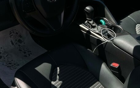 Toyota Camry, 2021 год, 3 900 000 рублей, 6 фотография