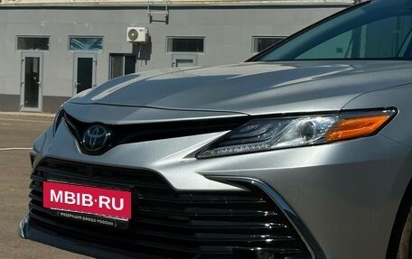 Toyota Camry, 2021 год, 3 900 000 рублей, 11 фотография