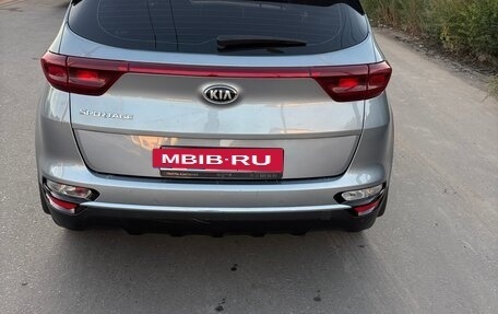 KIA Sportage IV рестайлинг, 2019 год, 2 100 000 рублей, 4 фотография