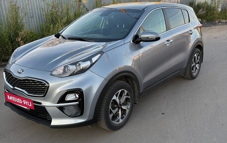 KIA Sportage IV рестайлинг, 2019 год, 2 100 000 рублей, 2 фотография
