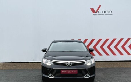 Toyota Camry, 2017 год, 2 290 000 рублей, 4 фотография