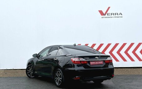 Toyota Camry, 2017 год, 2 290 000 рублей, 3 фотография