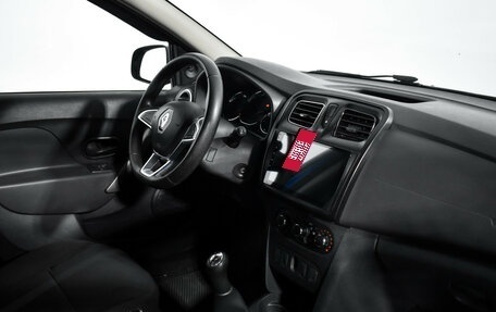 Renault Logan II, 2020 год, 899 000 рублей, 14 фотография