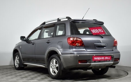 Mitsubishi Outlander III рестайлинг 3, 2006 год, 929 000 рублей, 8 фотография