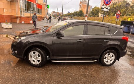Toyota RAV4, 2015 год, 1 800 000 рублей, 2 фотография