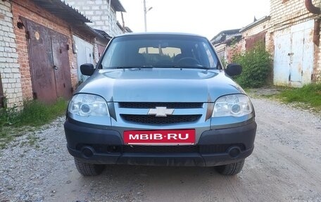 Chevrolet Niva I рестайлинг, 2011 год, 310 000 рублей, 6 фотография