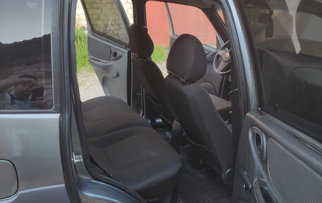 Chevrolet Niva I рестайлинг, 2011 год, 310 000 рублей, 15 фотография