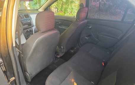 Renault Logan II, 2014 год, 460 000 рублей, 9 фотография