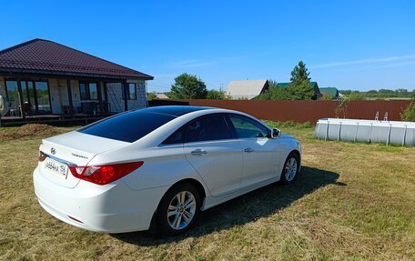 Hyundai Sonata VI, 2012 год, 990 000 рублей, 5 фотография