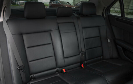 Mercedes-Benz E-Класс, 2010 год, 1 599 000 рублей, 29 фотография