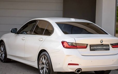 BMW 3 серия, 2023 год, 3 190 000 рублей, 10 фотография