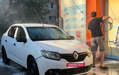 Renault Logan II, 2016 год, 300 000 рублей, 4 фотография